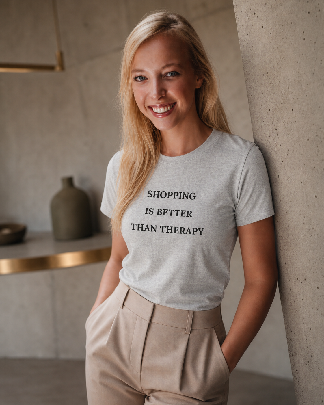 Model met Jovida T-shirt grijs #ash #asgrijs