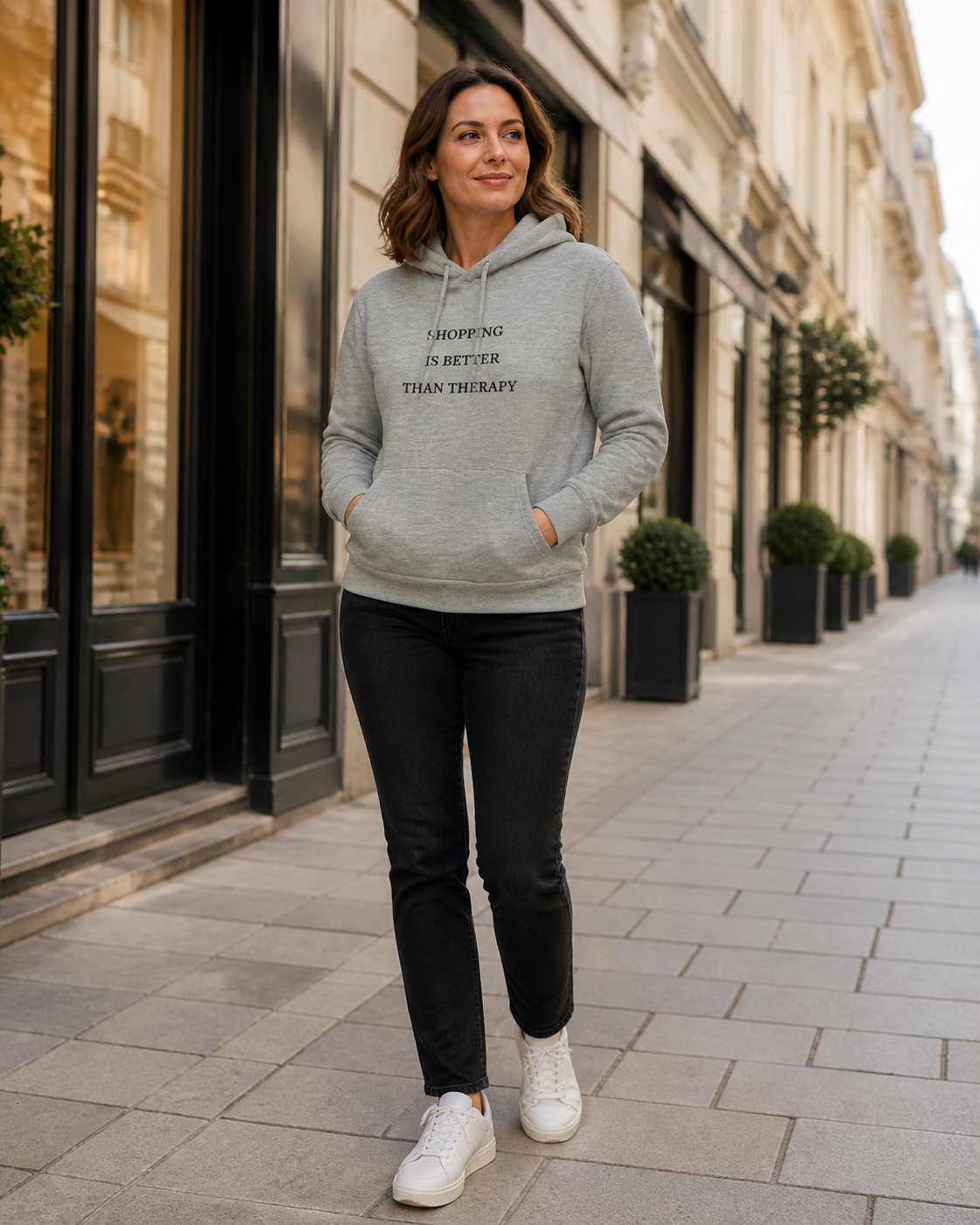 Model met Jovida hoodie asgrijs #ash #asgrijs